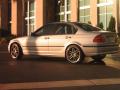 02 BMW 325i