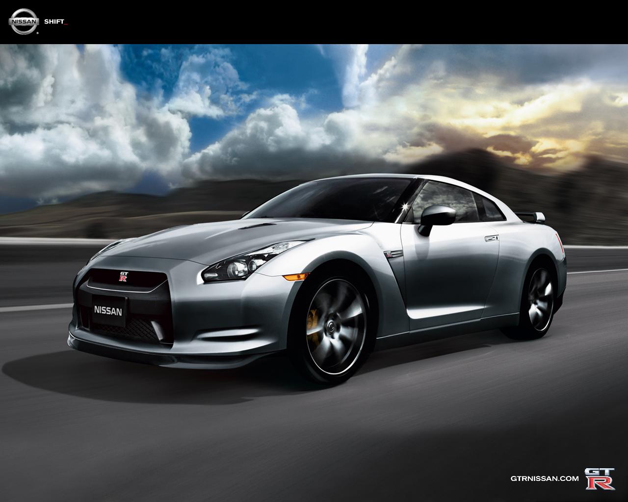 hot Nissan